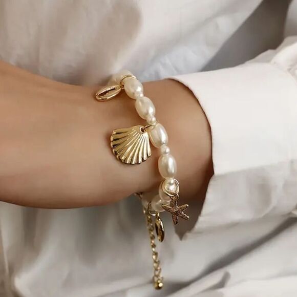 Pearls and charms bracelet gold plated - Picture 5 of 10